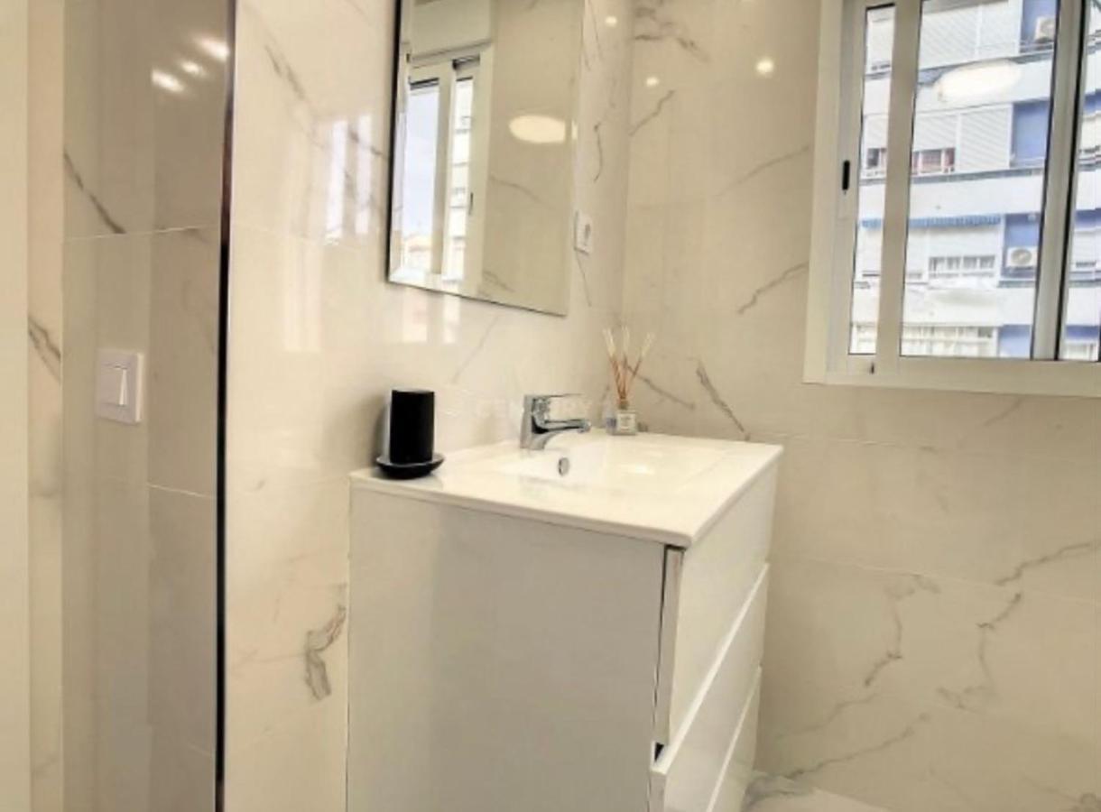 Urban&Vacay! Suite - Torremolinos City Centre Dış mekan fotoğraf